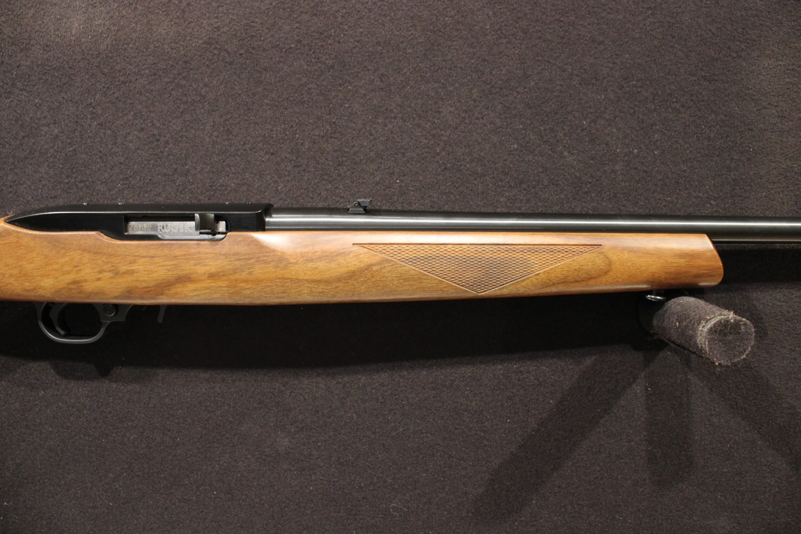 Ruger .22 LR 10/22 Delux Walnut Blued